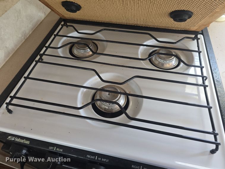 image for item DO7895 2001 Keystone Cougar camper