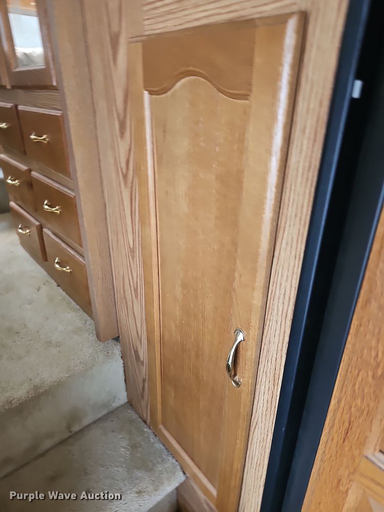 image for item DO7895 2001 Keystone Cougar camper