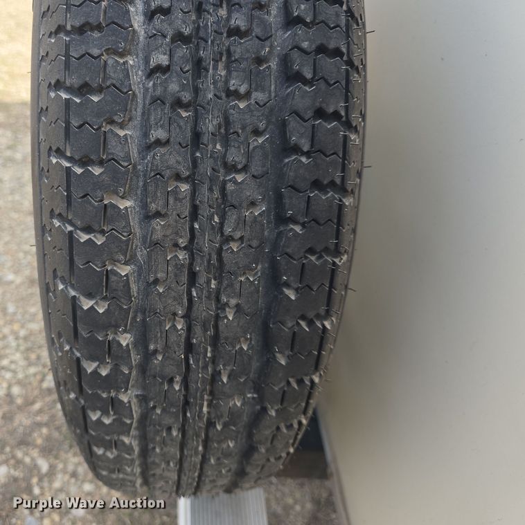 image for item DO7895 2001 Keystone Cougar camper