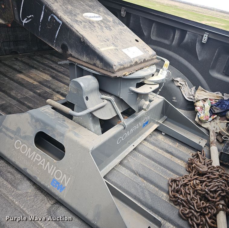 image for item DO7895 2001 Keystone Cougar camper