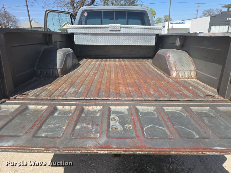 image for item DO7896 1976 Chevrolet  K10 pickup truck