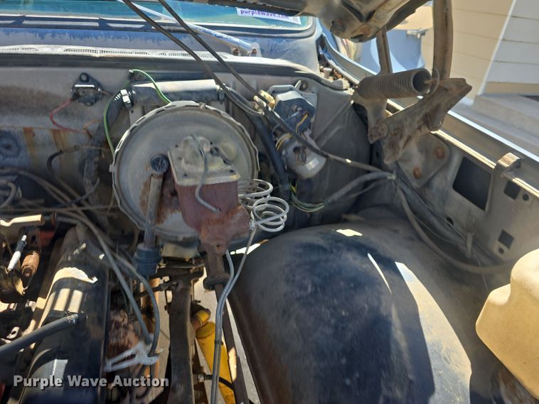 image for item DO7896 1976 Chevrolet  K10 pickup truck