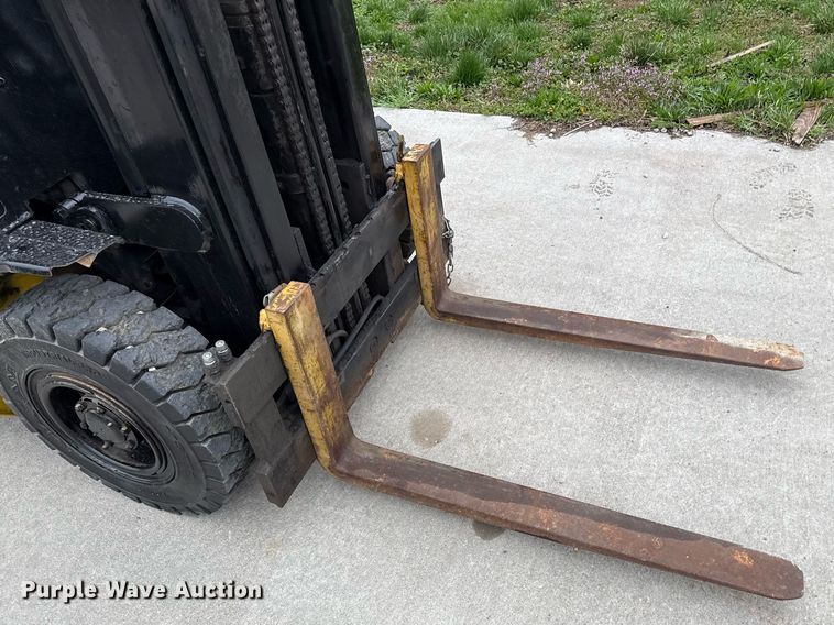 image for item DS4255 Yale forklift