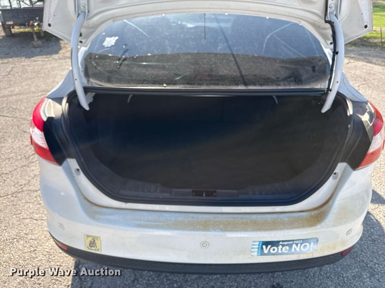 image for item DS4256 2013 Ford Focus SE 