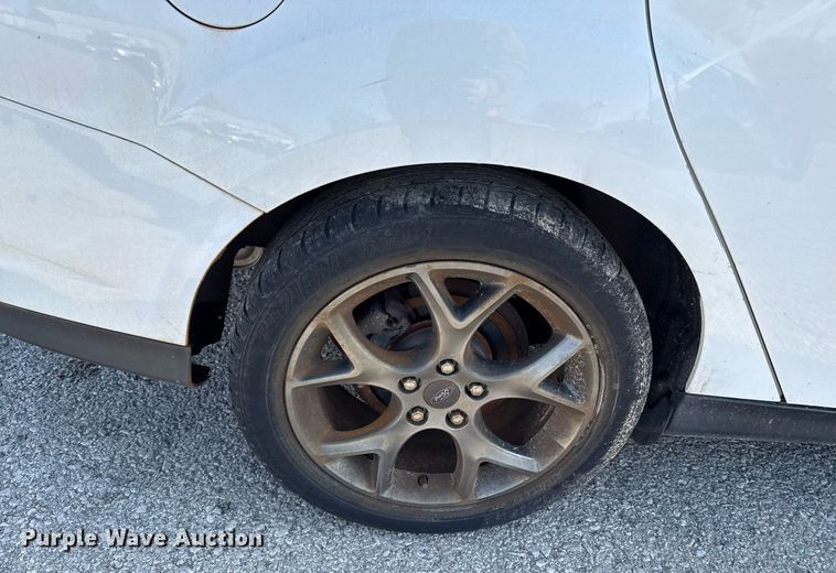 image for item DS4256 2013 Ford Focus SE 