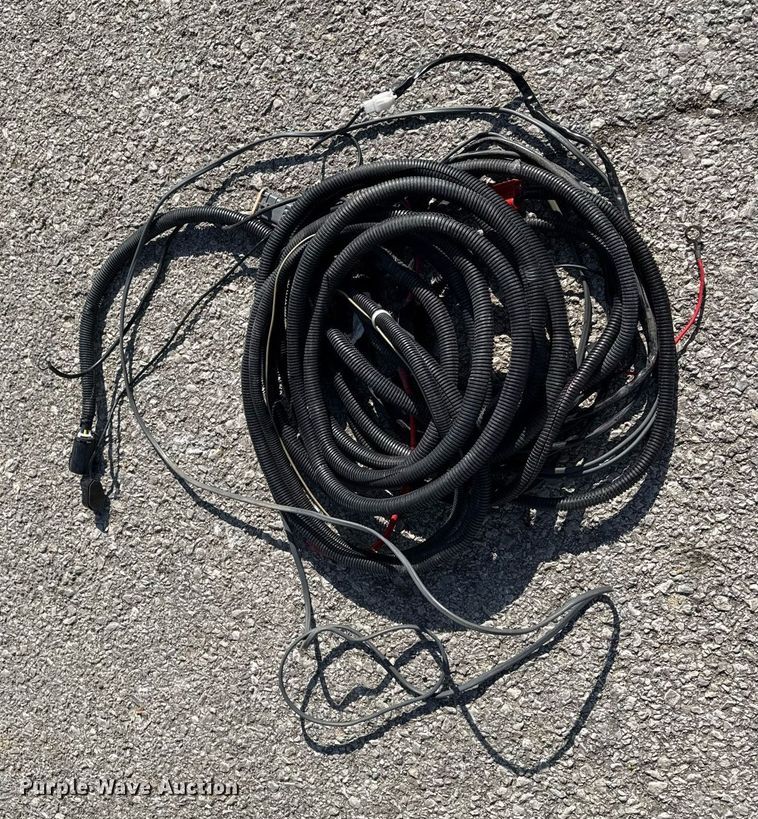 image for item DS4259 SaltDogg SHPE2000 spreader