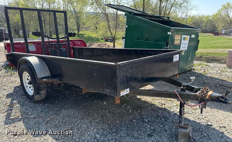 image for item DS4262 2008 H & H  utility trailer