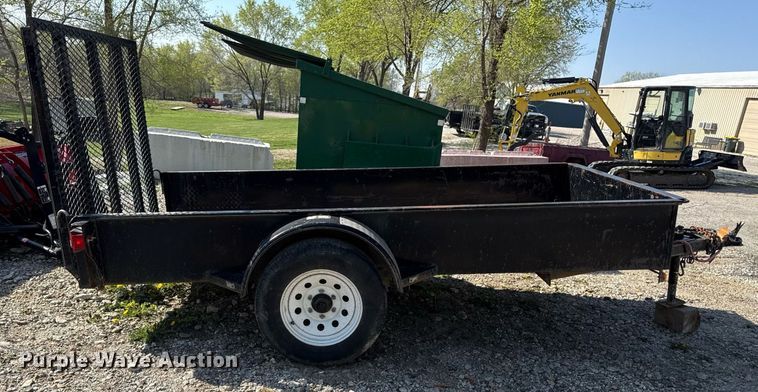 image for item DS4262 2008 H & H  utility trailer