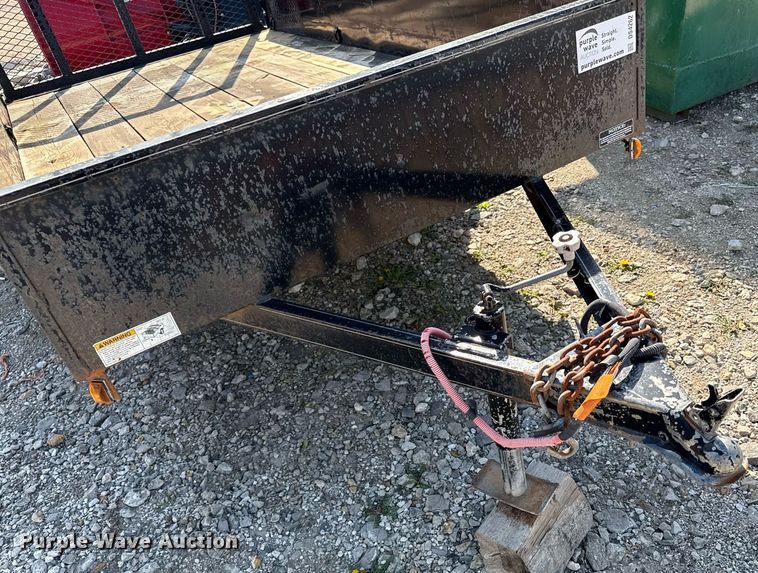 image for item DS4262 2008 H & H  utility trailer