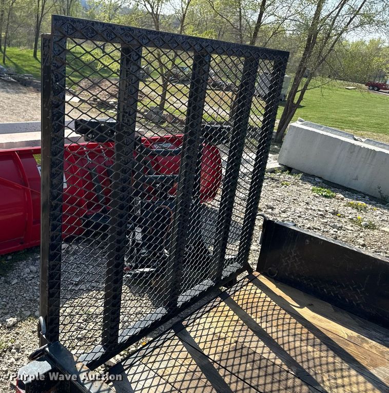 image for item DS4262 2008 H & H  utility trailer