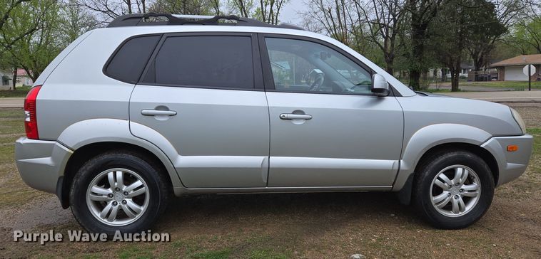 image for item DS5371 2007 Hyundai Tucson SUV