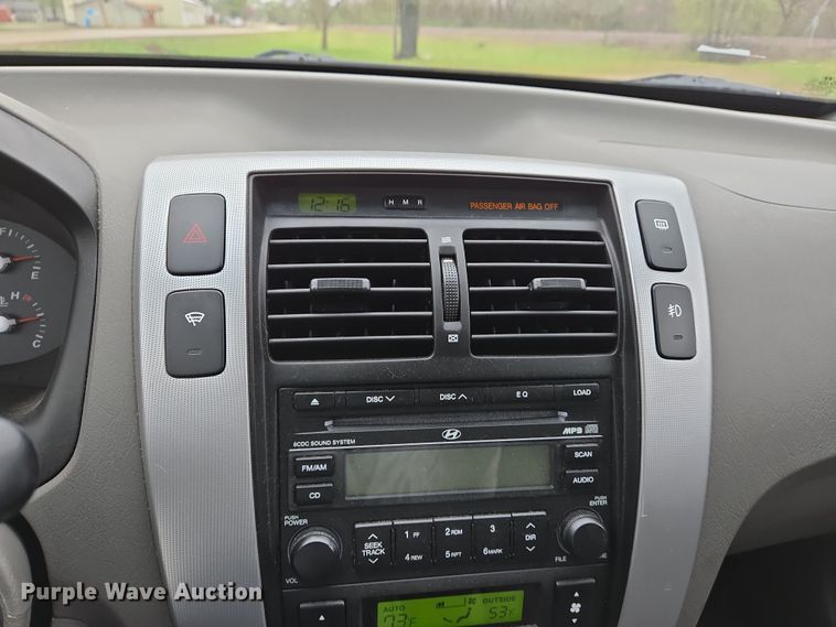 image for item DS5371 2007 Hyundai Tucson SUV