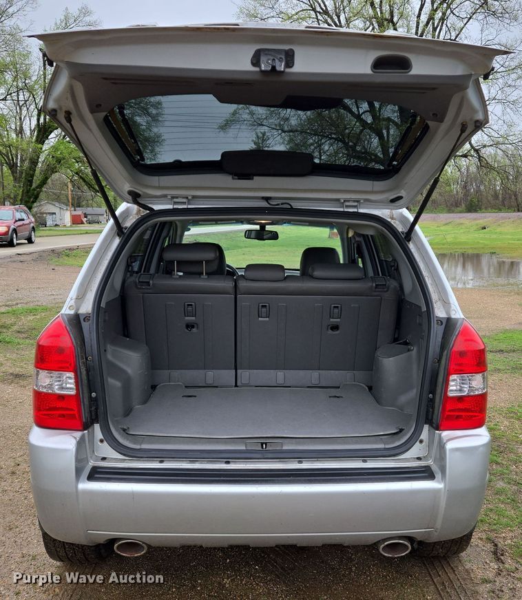 image for item DS5371 2007 Hyundai Tucson SUV