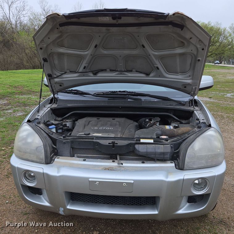 image for item DS5371 2007 Hyundai Tucson SUV