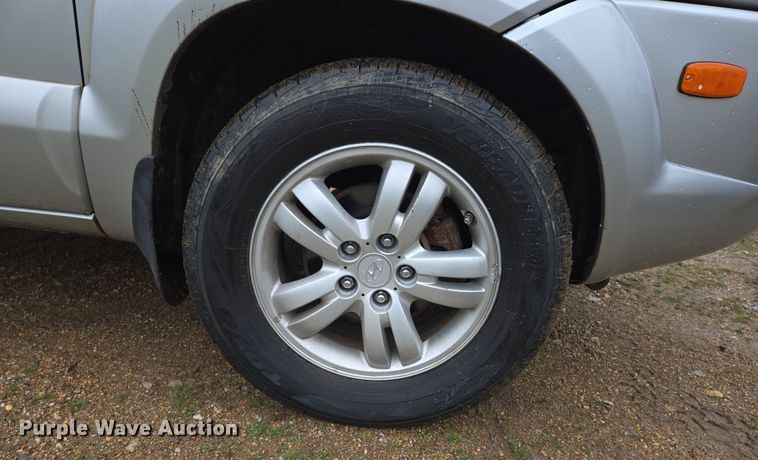 image for item DS5371 2007 Hyundai Tucson SUV