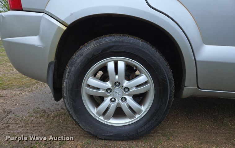 image for item DS5371 2007 Hyundai Tucson SUV