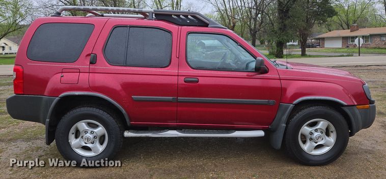 image for item DS5372 2003 Nissan XTerra SUV