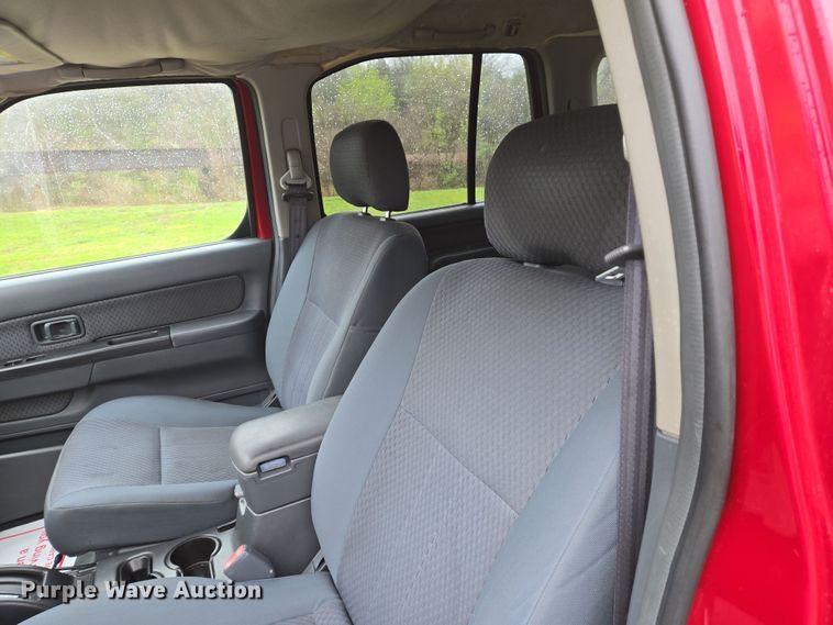 image for item DS5372 2003 Nissan XTerra SUV