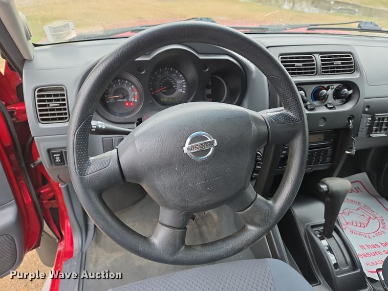 image for item DS5372 2003 Nissan XTerra SUV