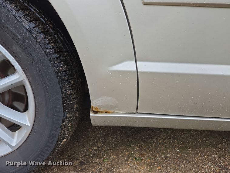 image for item DS5373 2013 Dodge Grand Caravan van