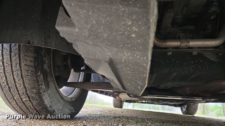 image for item DS5373 2013 Dodge Grand Caravan van