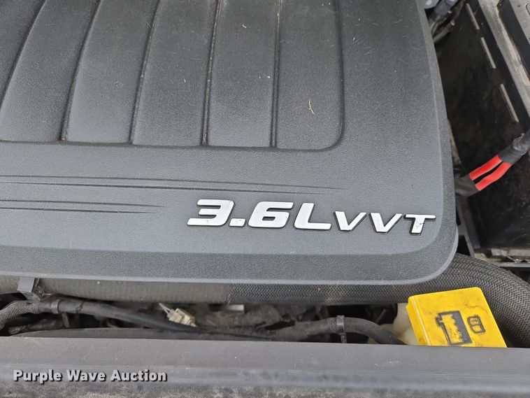 image for item DS5373 2013 Dodge Grand Caravan van