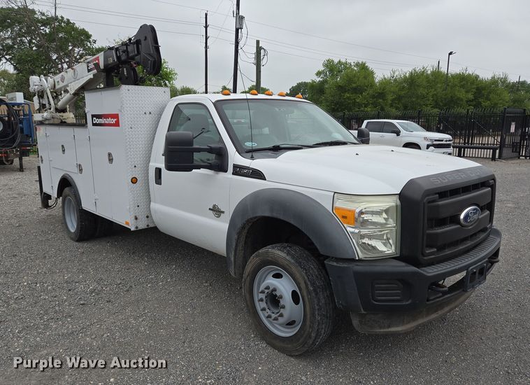 image for item DT4758 2011 Ford F450 Super Duty utility / service truck