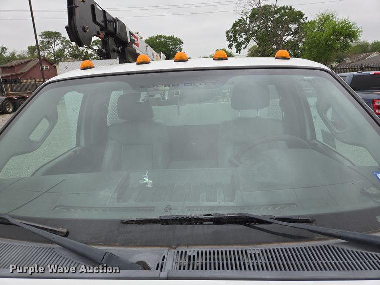 image for item DT4758 2011 Ford F450 Super Duty utility / service truck