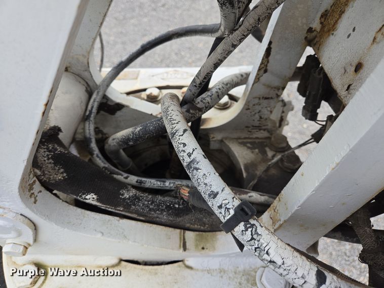 image for item DT4758 2011 Ford F450 Super Duty utility / service truck