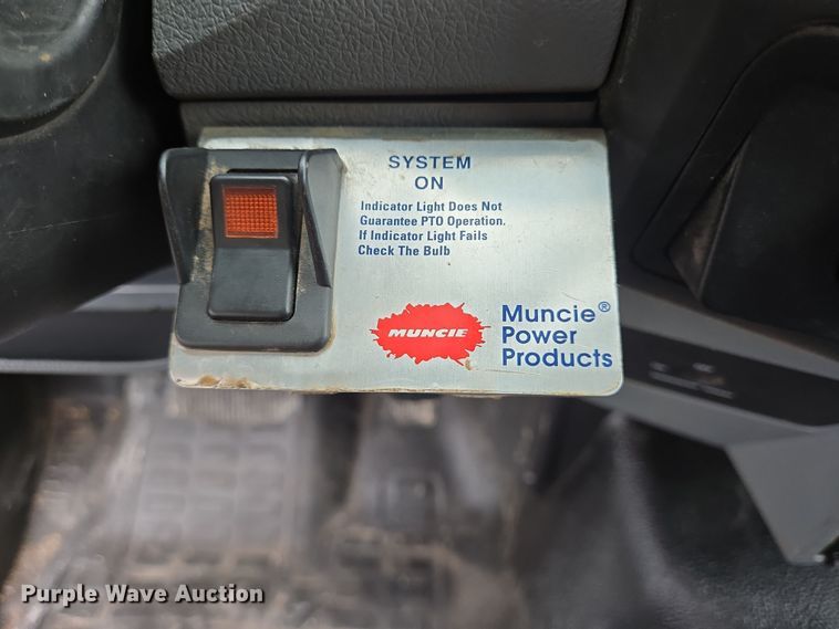 image for item DT4758 2011 Ford F450 Super Duty utility / service truck