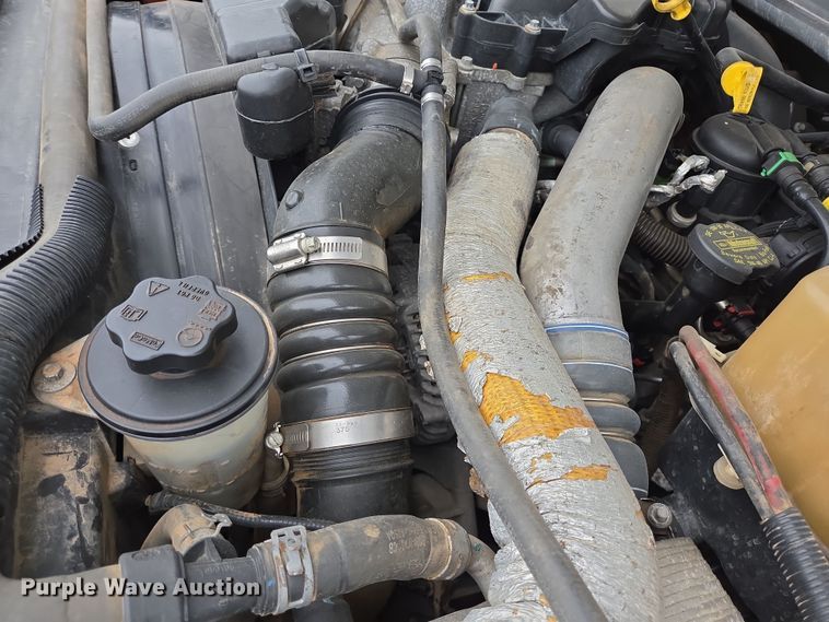 image for item DT4758 2011 Ford F450 Super Duty utility / service truck