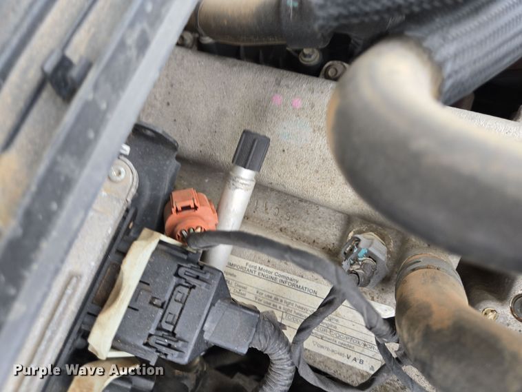 image for item DT4758 2011 Ford F450 Super Duty utility / service truck