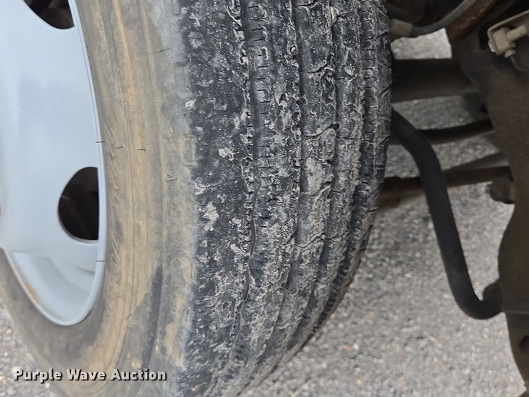 image for item DT4758 2011 Ford F450 Super Duty utility / service truck