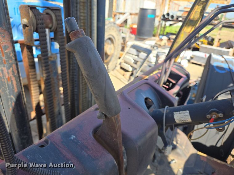 image for item DT4759 2007 Hyster H60 forklift