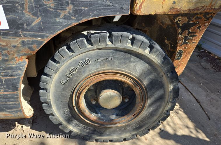 image for item DT4759 2007 Hyster H60 forklift