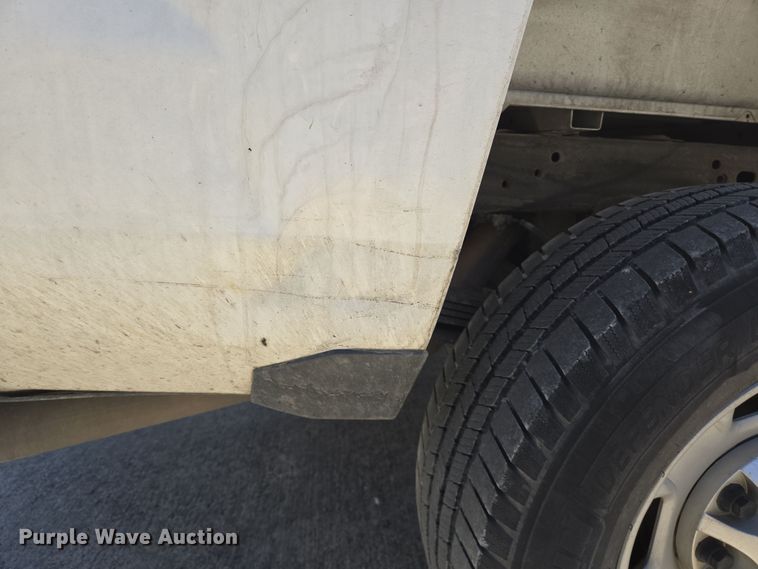 image for item DT4795 2016 Chevrolet Silverado 2500HD Crew Cab pickup truck