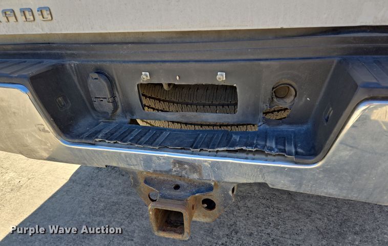 image for item DT4795 2016 Chevrolet Silverado 2500HD Crew Cab pickup truck