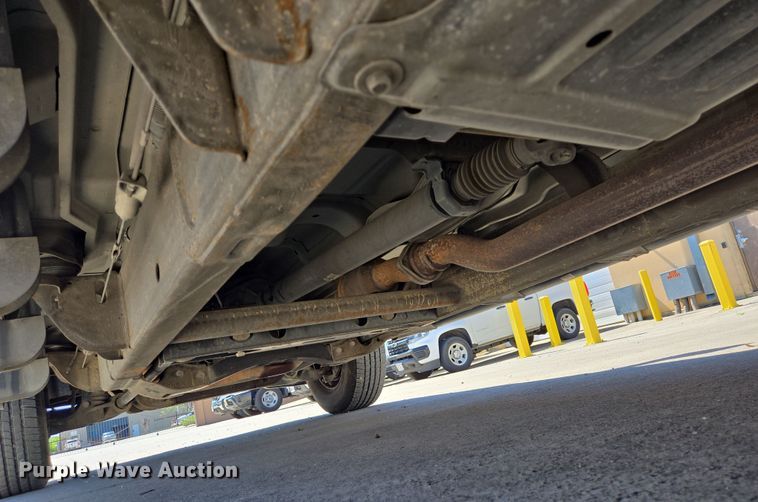 image for item DT4795 2016 Chevrolet Silverado 2500HD Crew Cab pickup truck