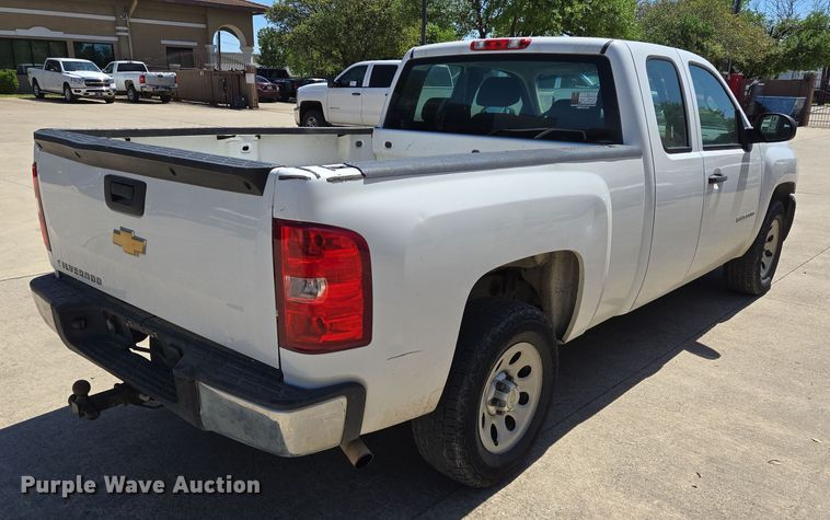 image for item DT4797 2012 Chevrolet Silverado 1500 Ext. Cab pickup truck