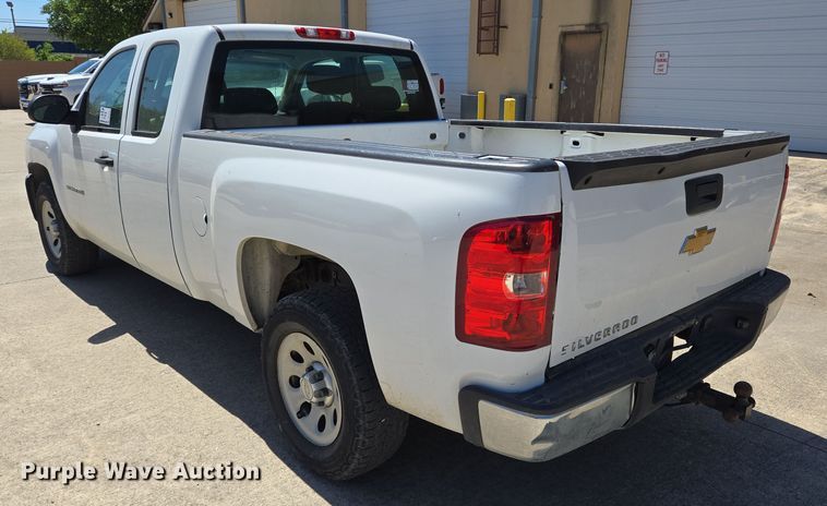 image for item DT4797 2012 Chevrolet Silverado 1500 Ext. Cab pickup truck