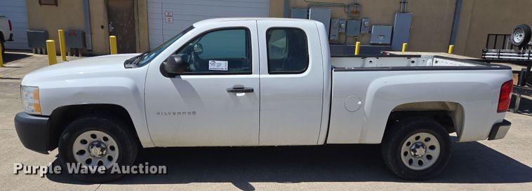 image for item DT4797 2012 Chevrolet Silverado 1500 Ext. Cab pickup truck