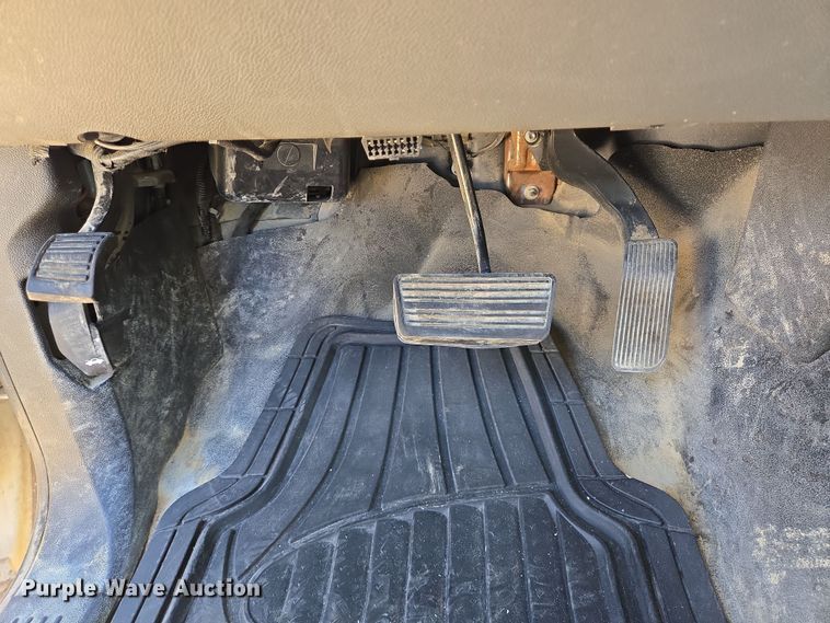 image for item DT4797 2012 Chevrolet Silverado 1500 Ext. Cab pickup truck