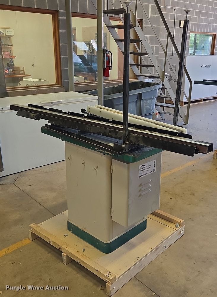 image for item DT4799 2014 Grizzly G0691 table saw