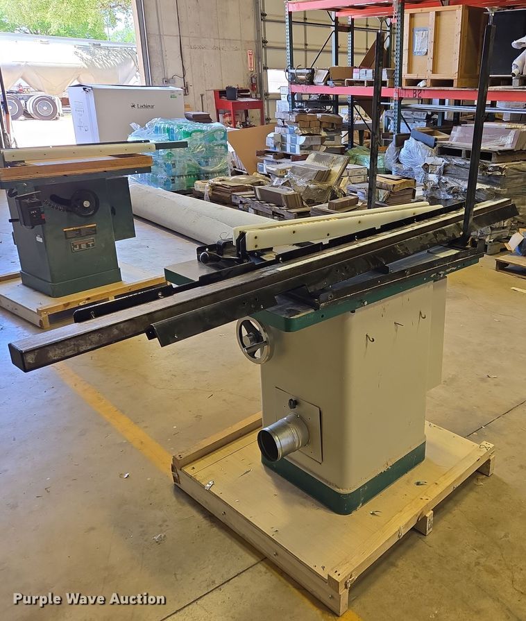 image for item DT4799 2014 Grizzly G0691 table saw