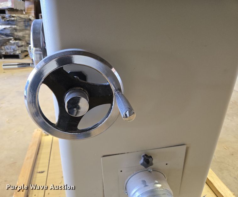 image for item DT4799 2014 Grizzly G0691 table saw