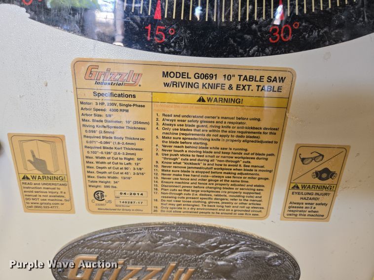 image for item DT4799 2014 Grizzly G0691 table saw