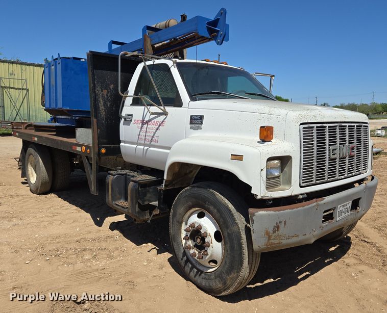 image for item DT4800 1999 GMC C6500 pressure digger truck