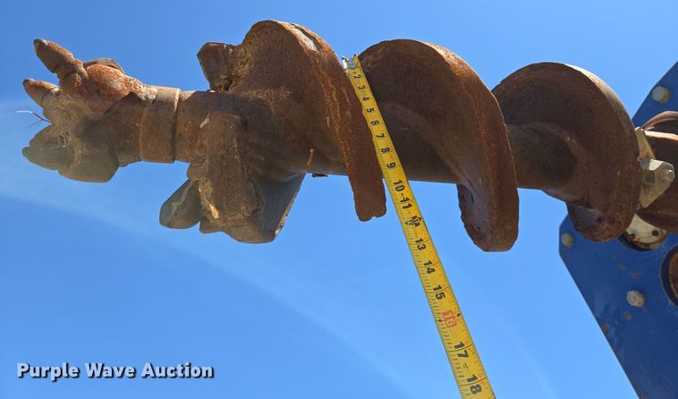 image for item DT4800 1999 GMC C6500 pressure digger truck