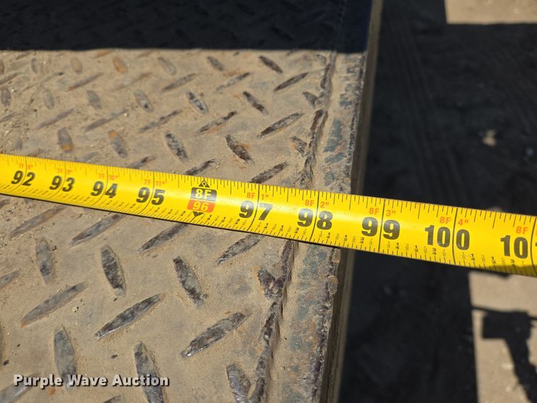 image for item DT4800 1999 GMC C6500 pressure digger truck