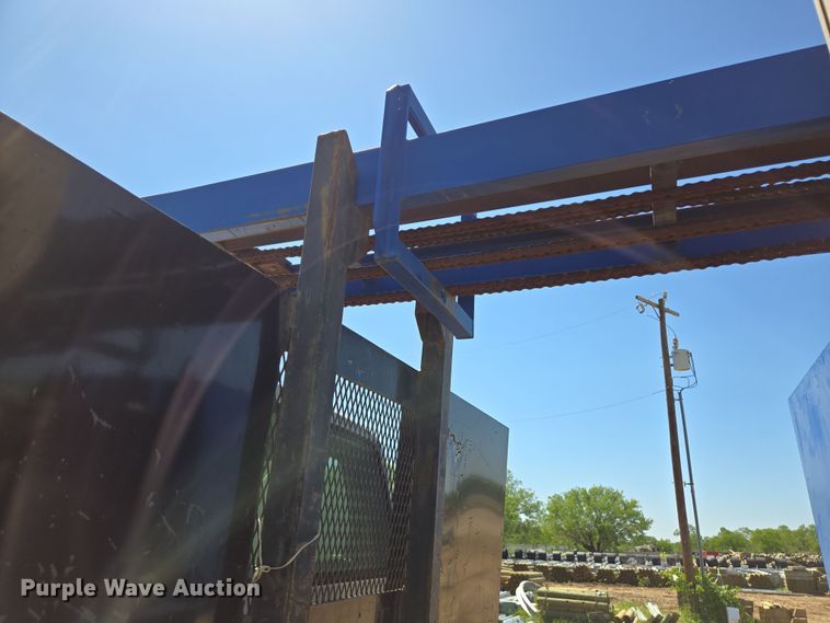 image for item DT4800 1999 GMC C6500 pressure digger truck